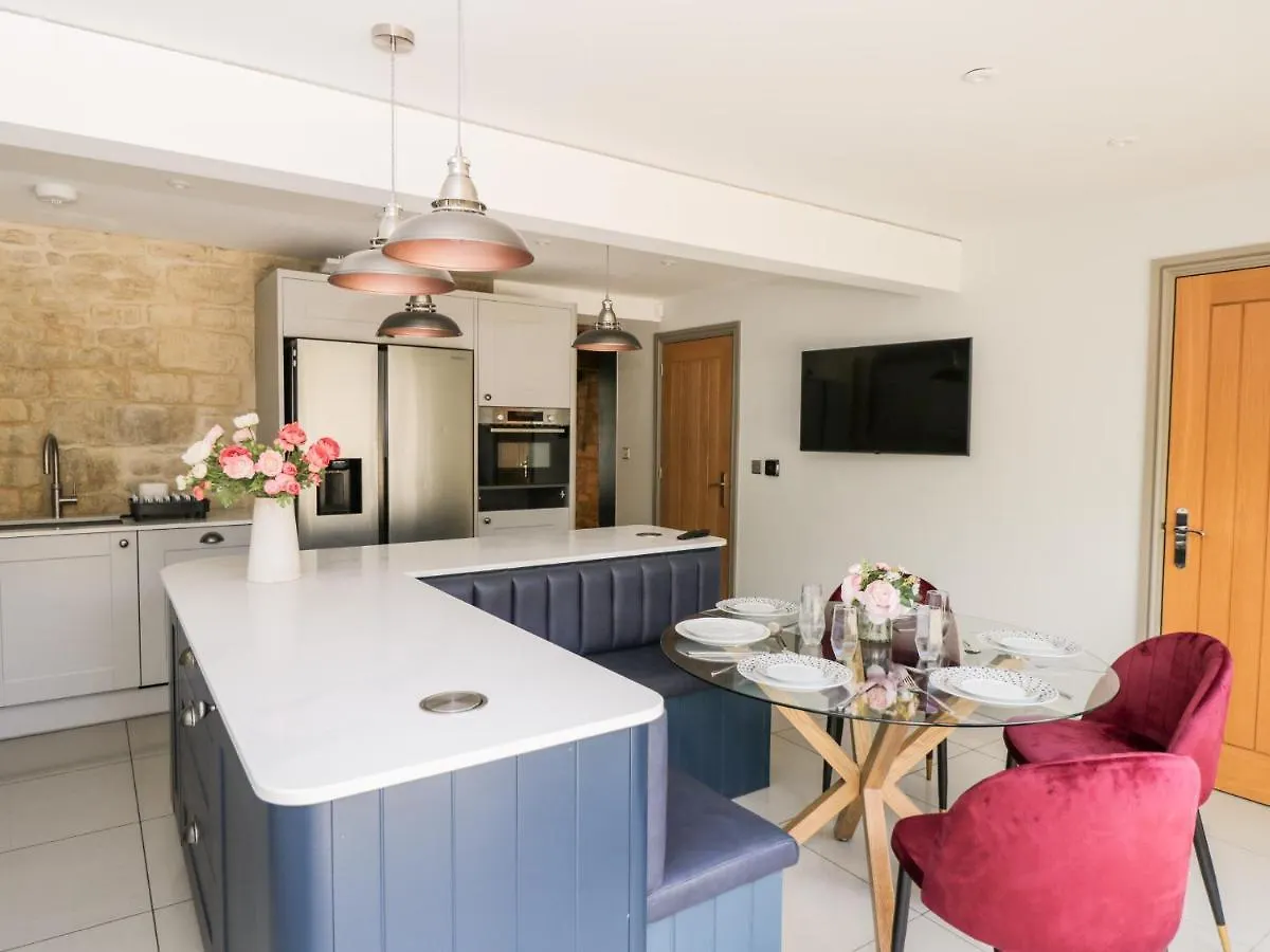 Holiday home Suncroft Villa Cheltenham